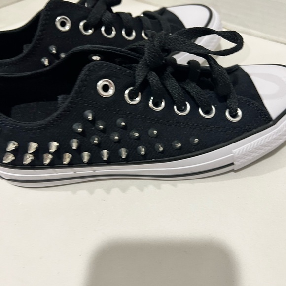 Womens Converse Chuck Taylor All Star Chrome Queen Low-Top Sneakers. Size 8.5 - Picture 4 of 8
